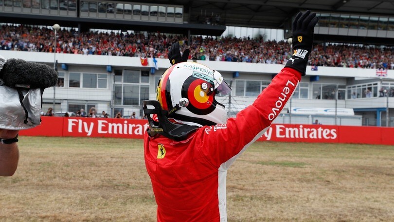 Formula 1 Germania: Vettel in pole, Hamilton subito fuori