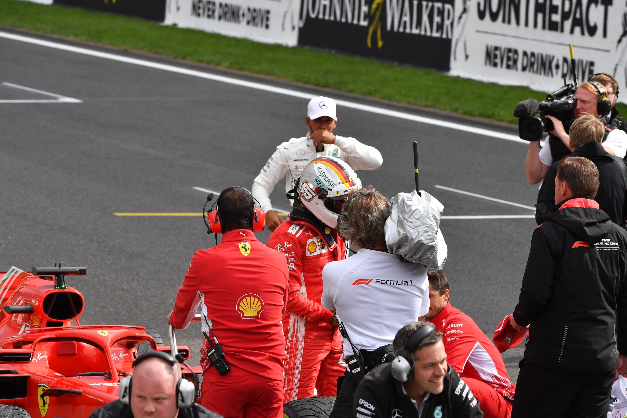 Formula 1: Hamilton: basta bluff, servono carte vincenti