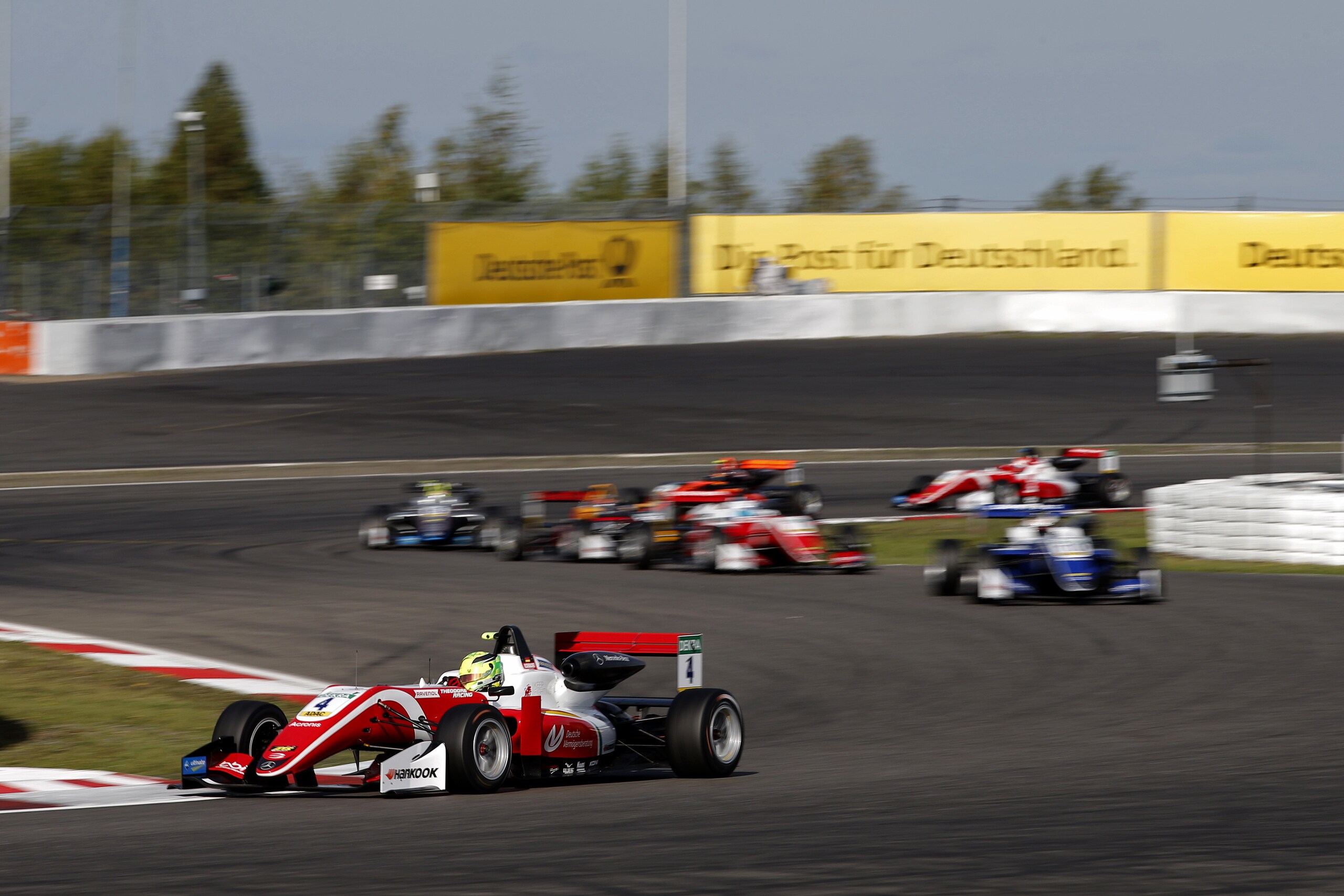 Euro F3 Nurburgring, Mick Schumacher vince tre volte e mette il titolo nel mirino
