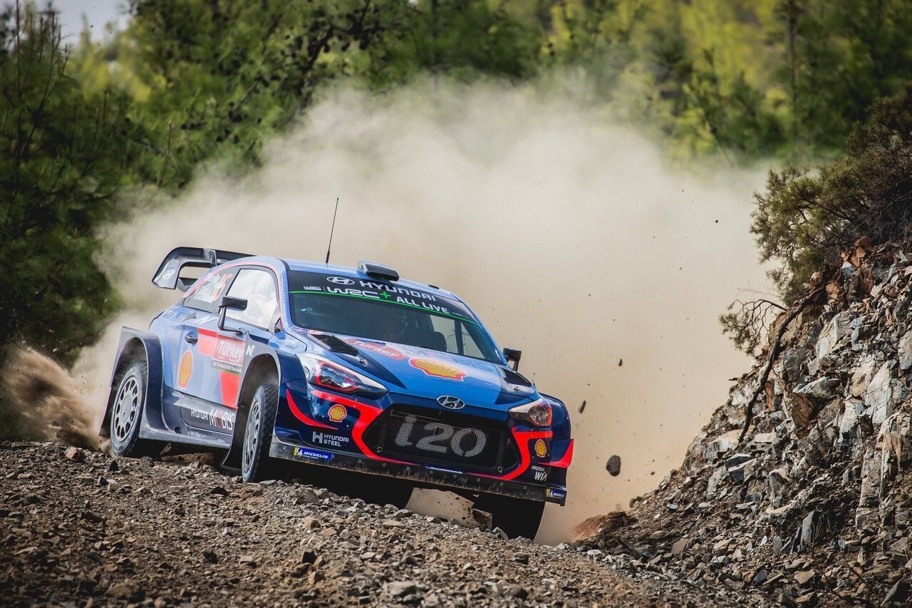 Rally Turchia, prima tappa: Neuville precede Ogier di 3 decimi