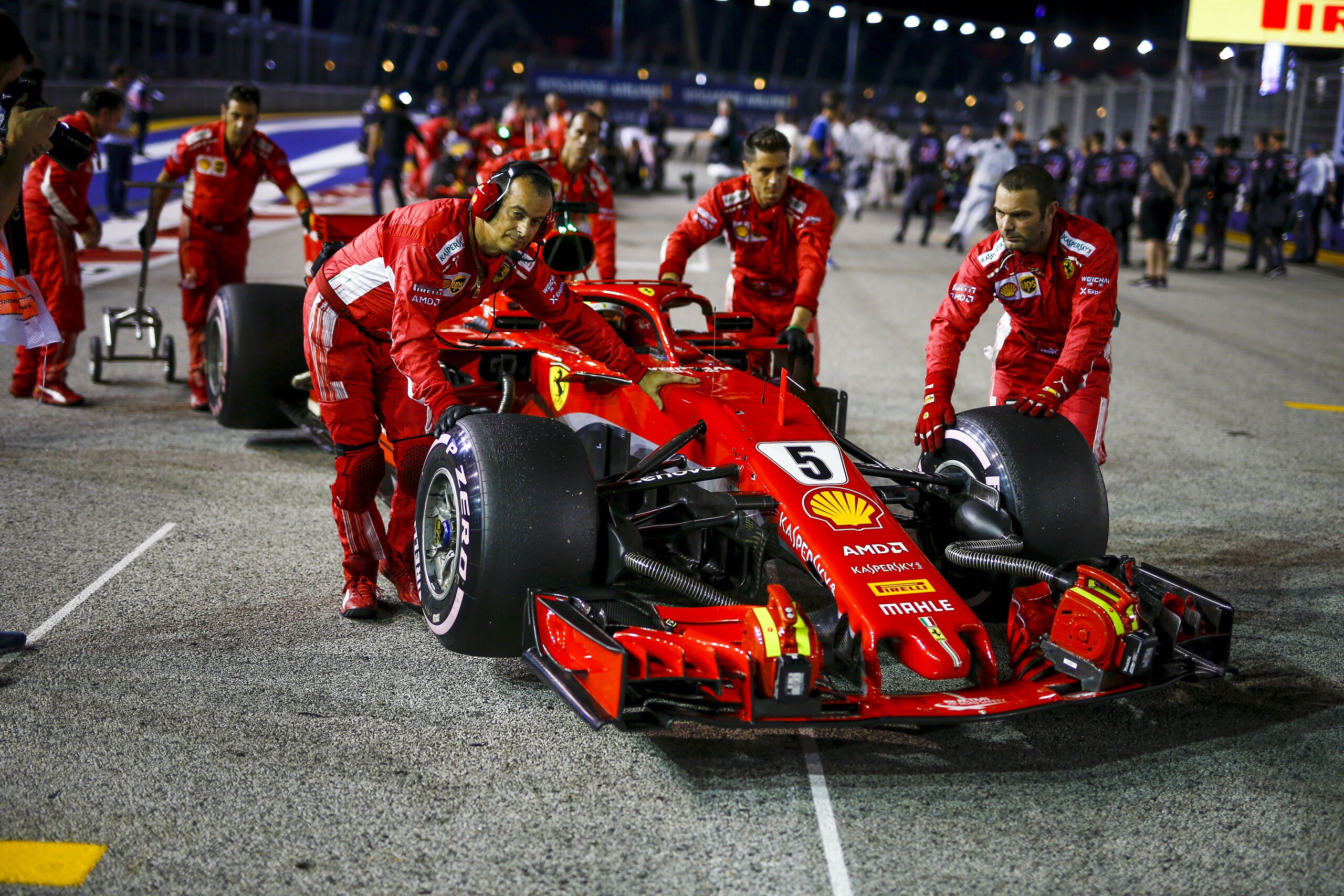 Singapore, com’è nata la strategia sbagliata della Ferrari