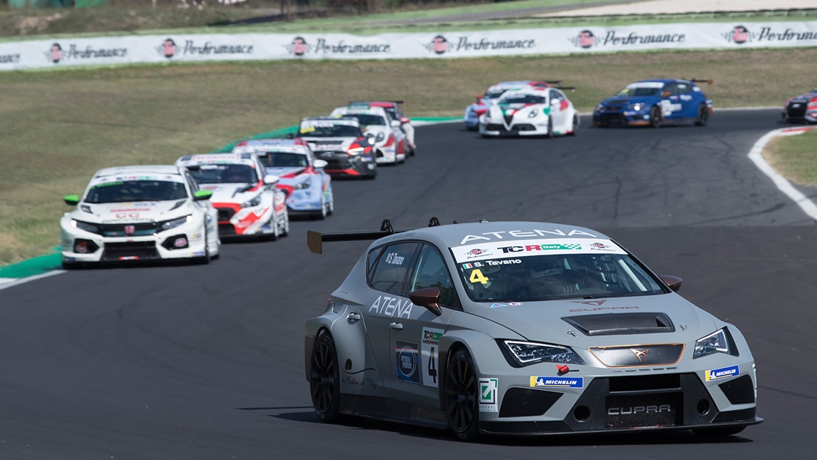 TCR Italy: Tavano vince a Vallelunga