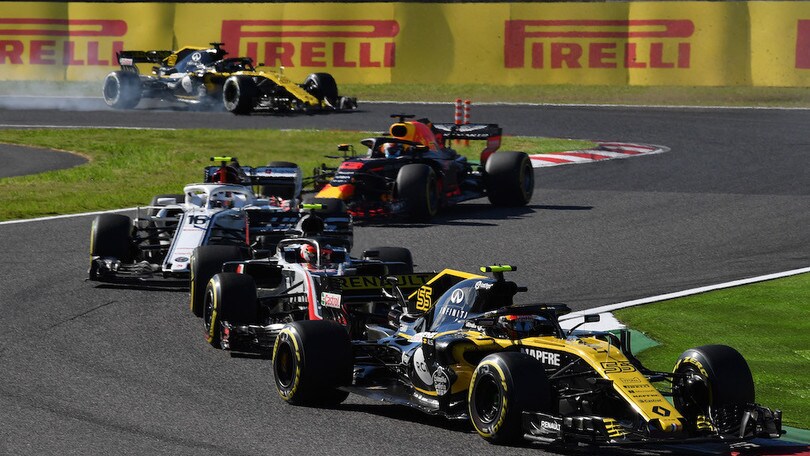 Formula 1 USA, Sainz guida la resistenza Renault a Austin