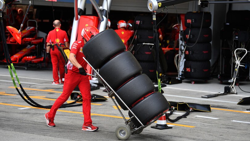 F1, Pirelli semplifica lo spettacolo: solo tre mescole del 2019