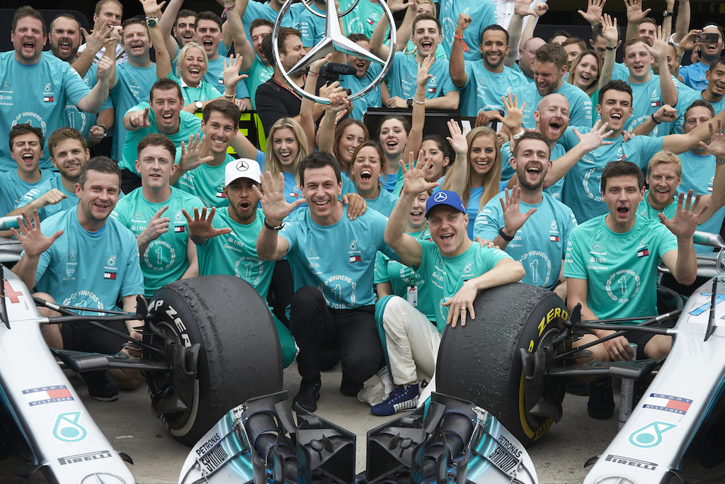 Formula 1 Brasile, Mercedes campione col pathos dello scarico