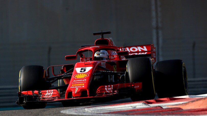 F1 Test Abu Dhabi, Vettel e Bottas: le prime impressioni sulle nuove Pirelli