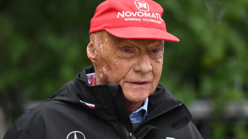 F1: Niki Lauda di nuovo in terapia intensiva F1: Niki Lauda di nuovo in terapia intensiva