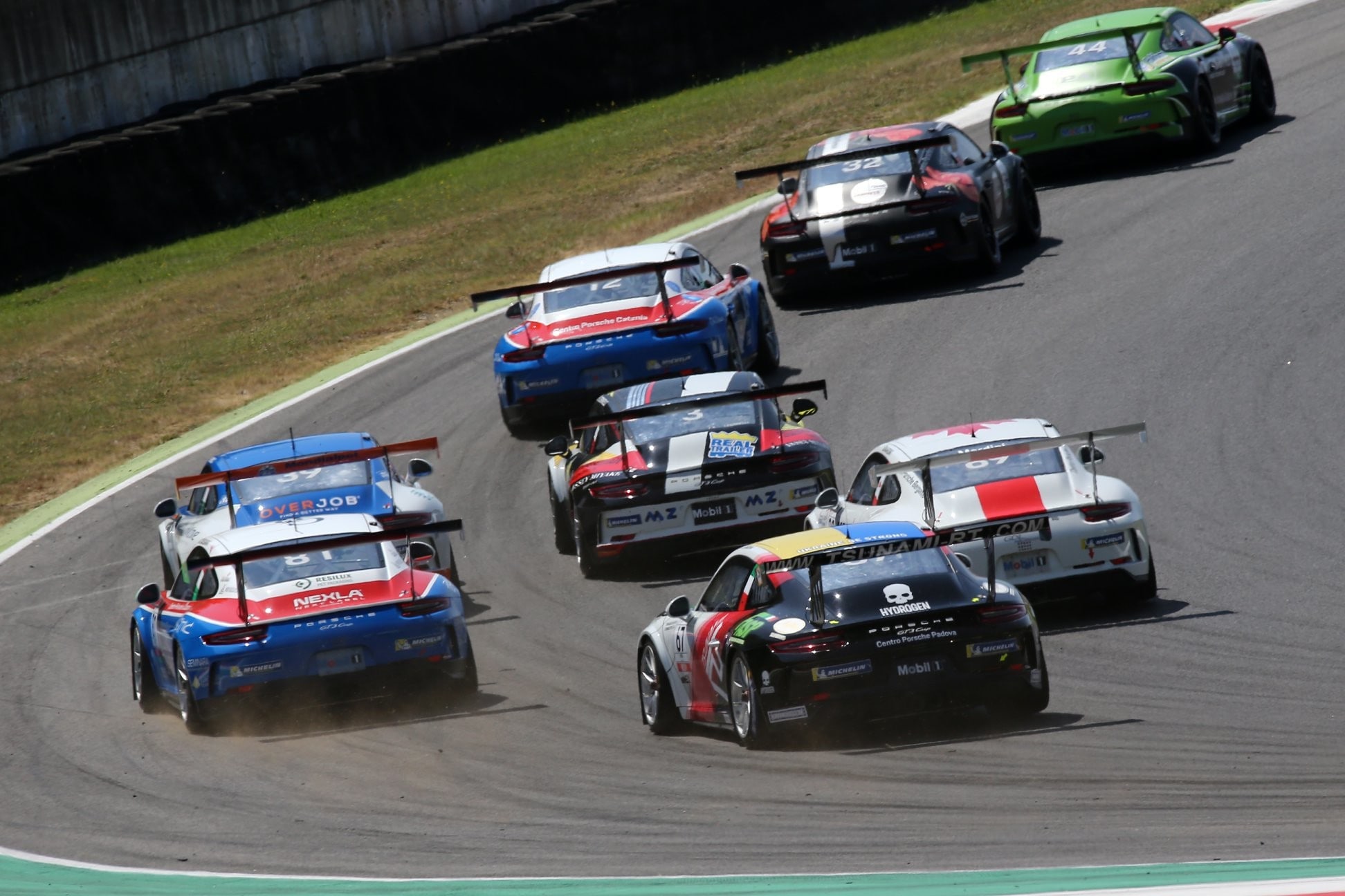 Carrera Cup, il calendario cambia