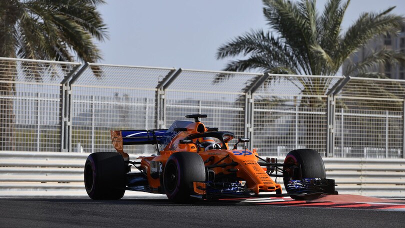 Formula 1: Sainz ringrazia Renault, con McLaren inizia il recupero