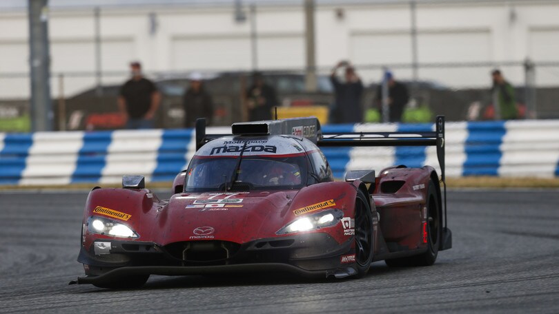 Daytona, è sfida tra ultraottantenni!