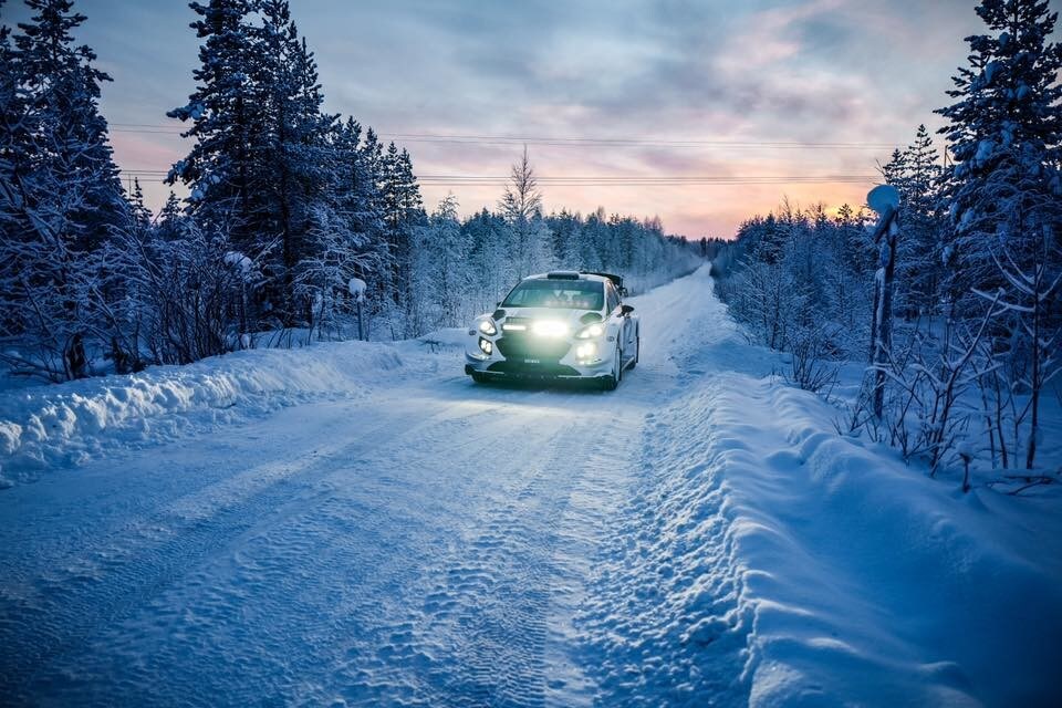 Bottas, test sulla Fiesta WRC