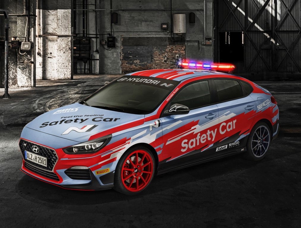 Hyundai i30 Fastback N: nuova safety car della SBK