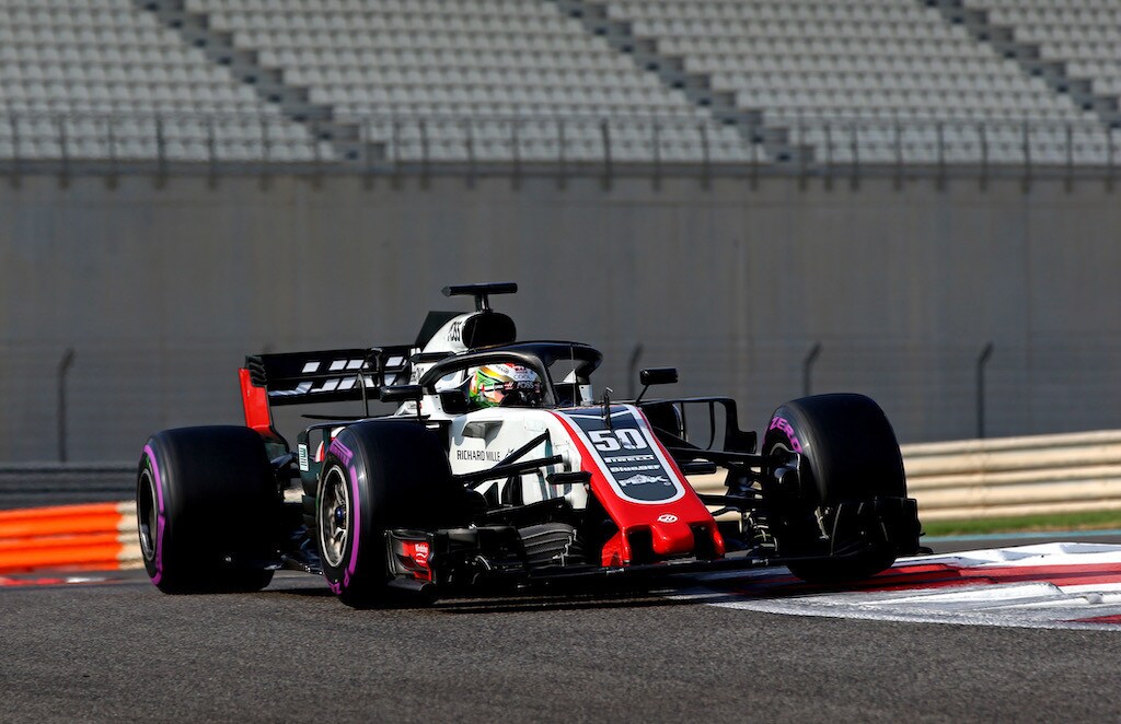 F1 2019: Haas annuncia la presentazione della nuova livrea nero-oro