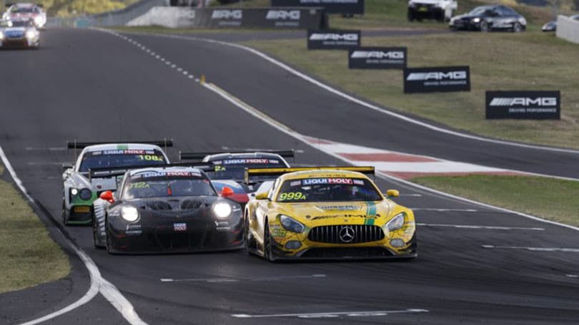 12H Bathurst: Campbell decisivo negli ultimi minuti