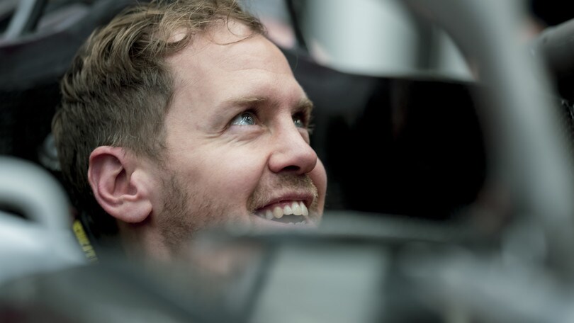 Ferrari: anche Sebastian Vettel ha fatto il sedile per la monoposto 2019 Ferrari: anche Sebastian Vettel ha fatto il sedile per la monoposto 2019