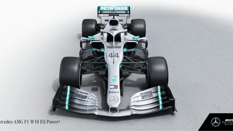 Presentazione Mercedes W10: foto