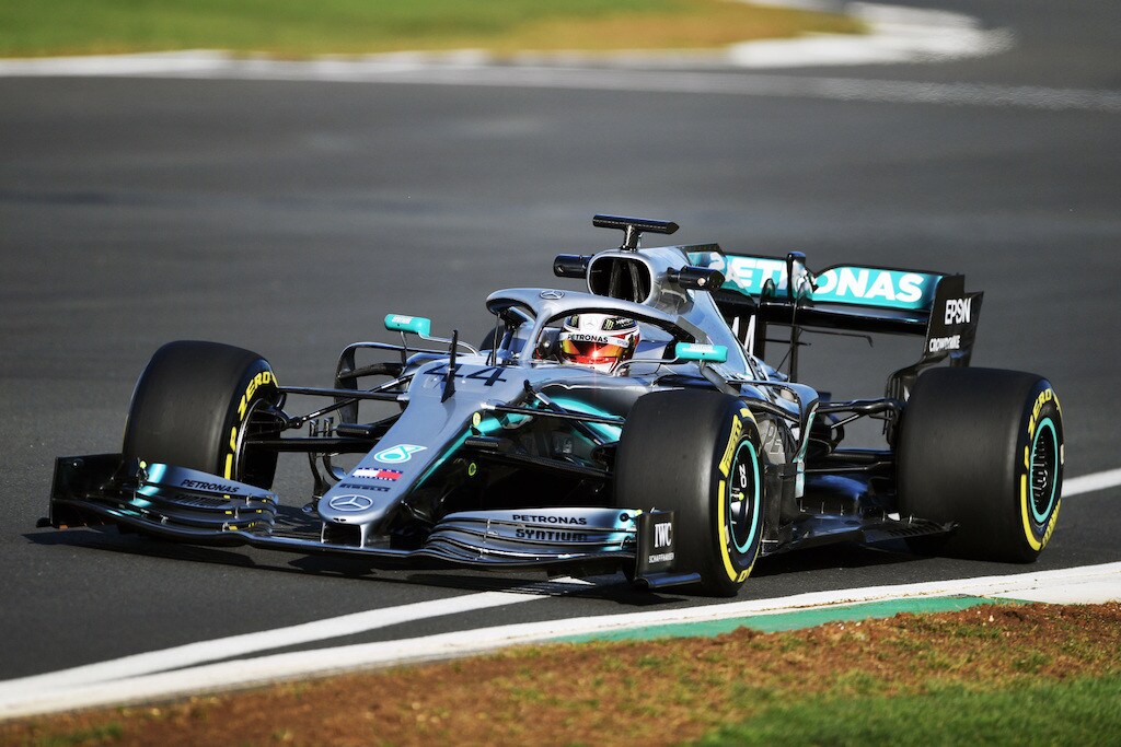 Formula 1, Hamilton: Vettel sarà più forte, io pronto alla sfida dei giovani