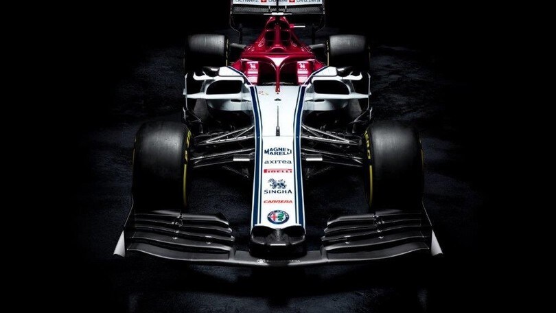 Alfa Romeo Racing C38: foto