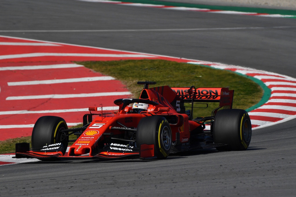 Formula 1, test Barcellona: Vettel stakanovista e miglior crono