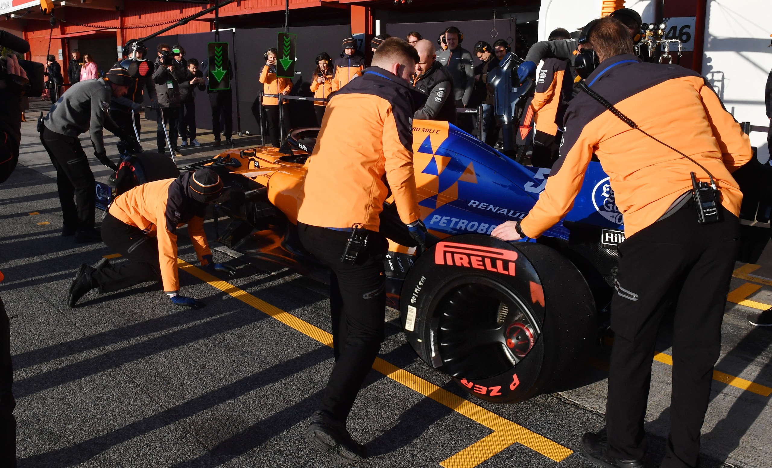 F1, cerchi Mercedes: Ferrari e McLaren provano una soluzione simile