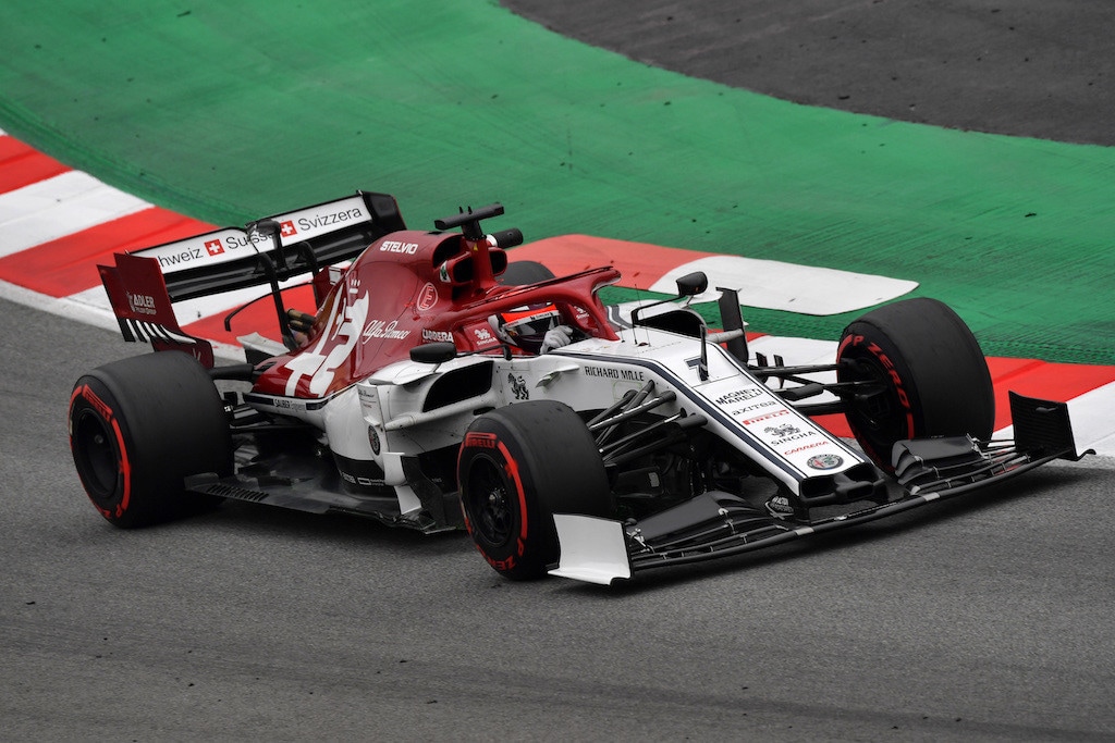 F1, test Barcellona: Raikkonen in testa a metà giornata