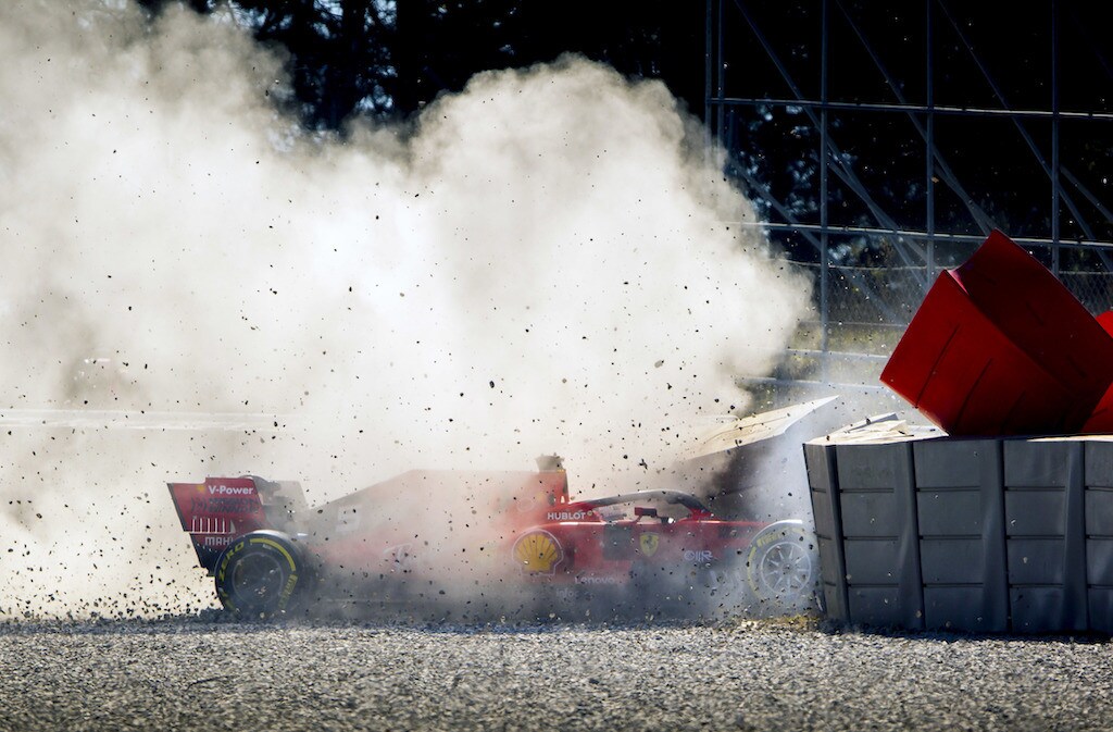 F1, incidente di Vettel causato dalla rottura del cerchio