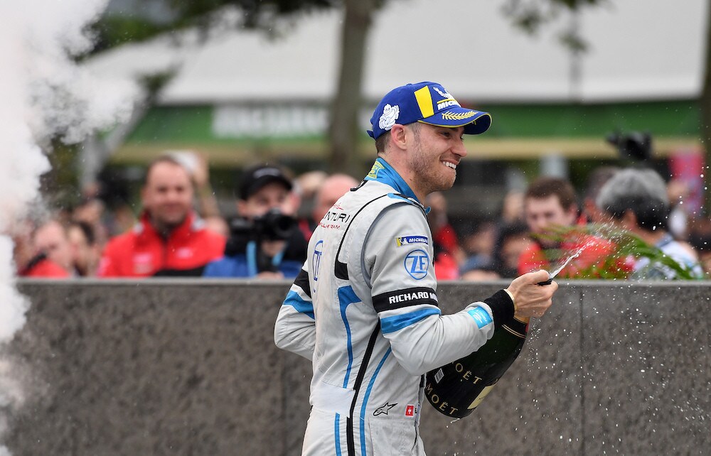 ePrix Hong Kong, Mortara nel posto giusto al momento giusto