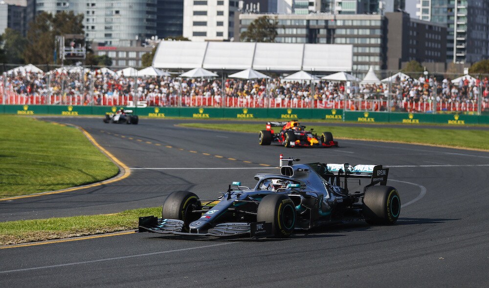 F1, Verstappen: 'DRS effetto maxi, difficile il sorpasso'