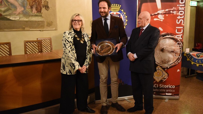 Bonciani vince il premio Moruzzi e lo dedica a Charlie Withing