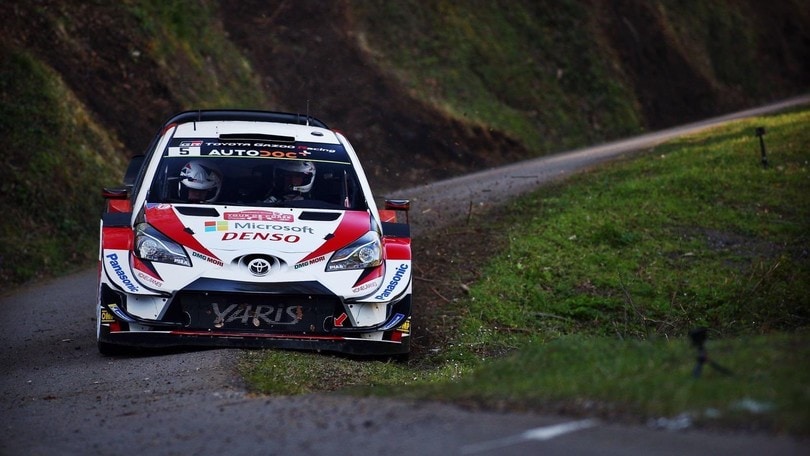 WRC, shakedown Tour de Corse: Toyota in palla