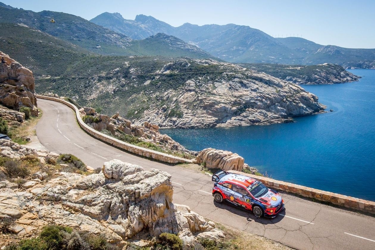 WRC, Tour de Corse: Neuville e Andolfi vincono in Corsica