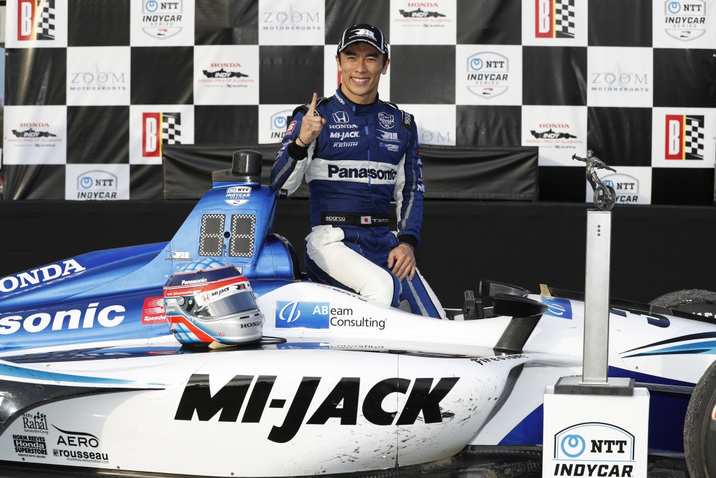 IndyCar, Barber Motorsports Park: Takuma Sato, vittoria d'autorità