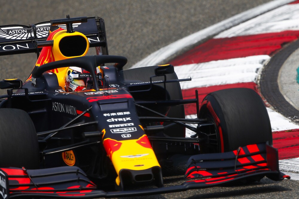 GP Cina, Verstappen trova una Red Bull migliorata