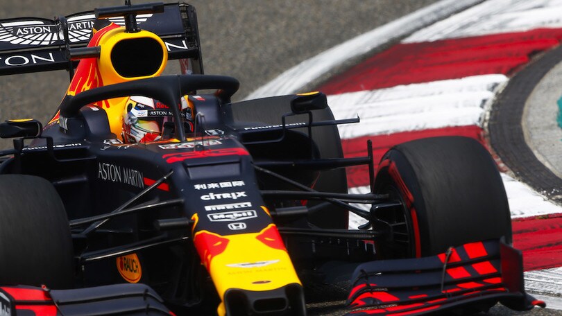 GP Cina, Verstappen trova una Red Bull migliorata