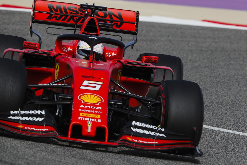 GP Cina, Vettel: "Potenziale Ferrari è superiore"