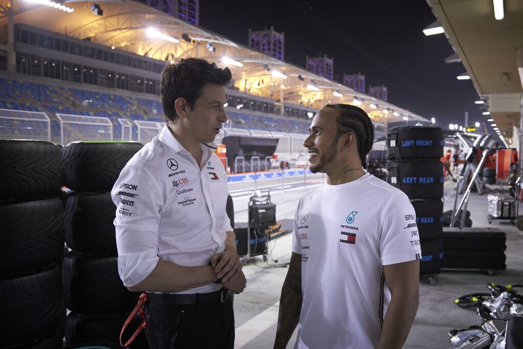 GP Baku, Wolff: 'Brava Mercedes, ma attenti Bottas e Hamilton'