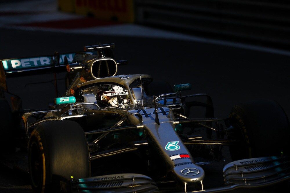GP Baku: Hamilton forte sul passo gara, vede Rosso in qualifica