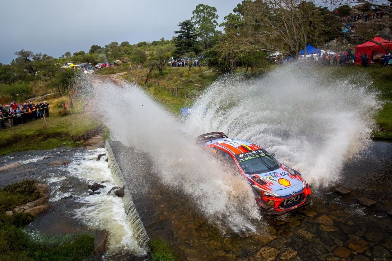 WRC, Rally Argentina: Neuville leader alla fine della prima tappa