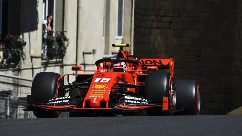 Live F1, prove libere 3 GP Azerbaijan: Leclerc controlla tutto