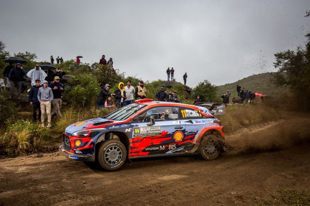 WRC, Rally Argentina: Neuville sempre leader