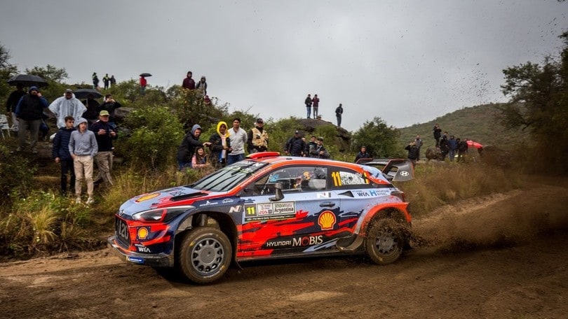 WRC, Rally Argentina: Neuville sempre leader