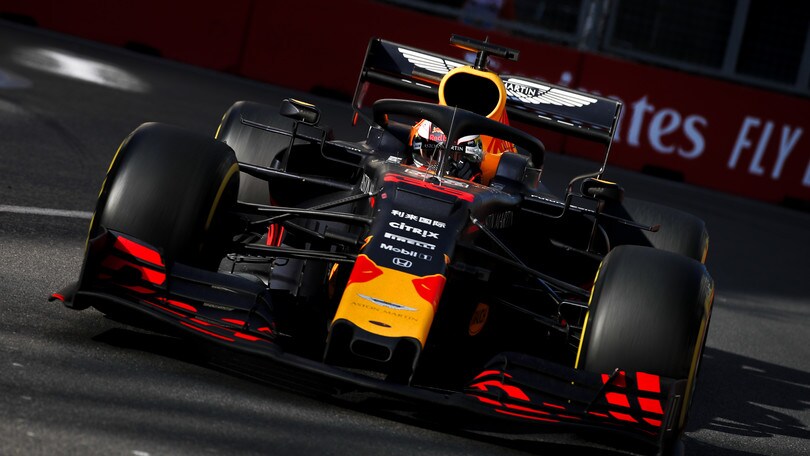 GP Azerbaijan, Red Bull: a punti solo Verstappen