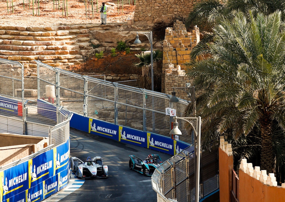 F1, parte il corteggiamento dell'Arabia Saudita