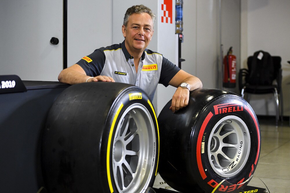 F1, test gomme da 18 pollici: Mercedes presente, Ferrari rinuncia
