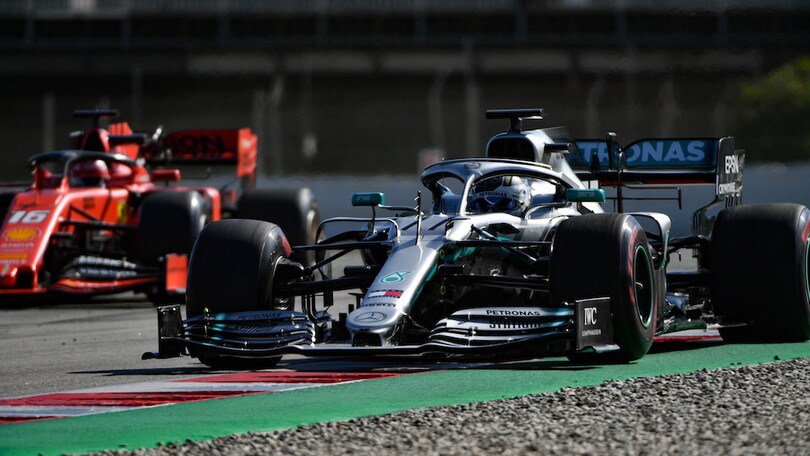 F1, test Barcellona: Bottas miglior tempo, crash Ilott