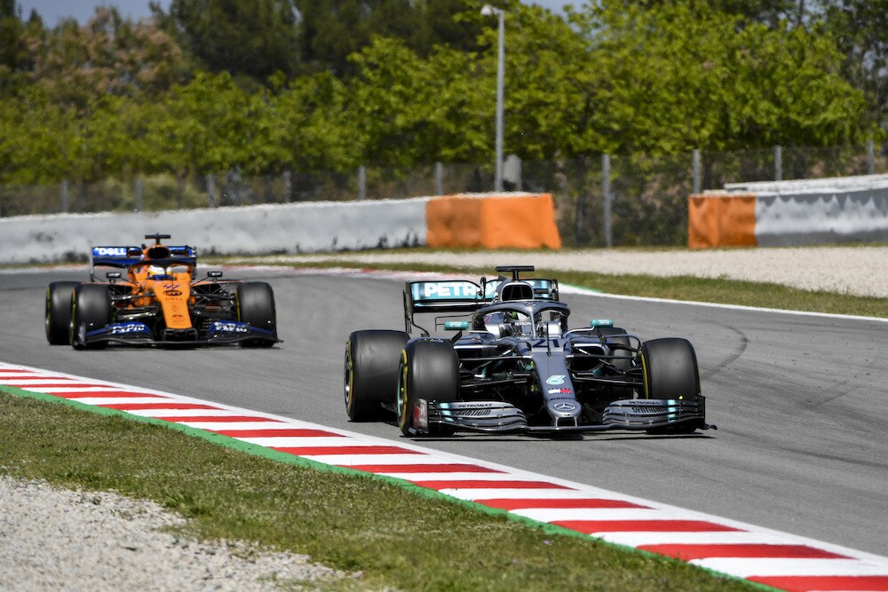 F1, test Barcellona: conferma Mercedes e Ferrari al lavoro nel day2