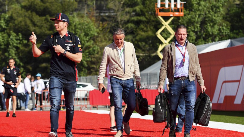 Verstappen, Jos non esclude un 2021 via da Red Bull