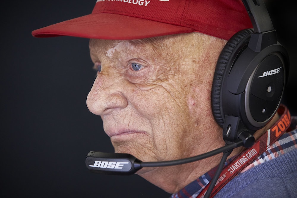 Funerali Niki Lauda, l'ultimo saluto con un passo di Victor Hugo