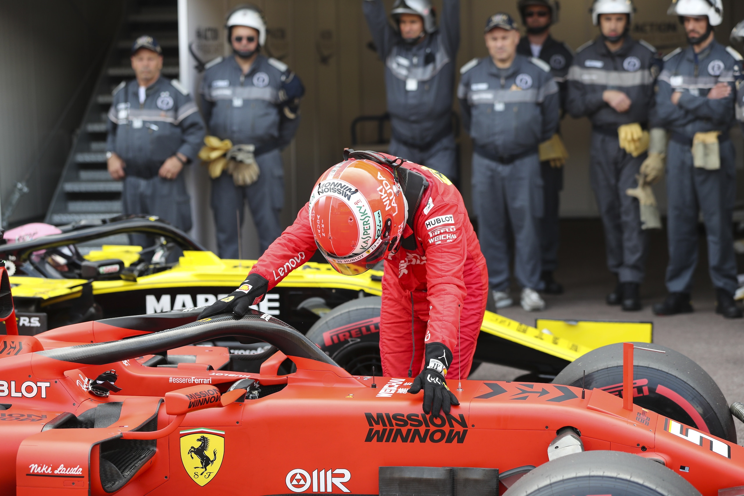 Chi vuole una F.1 per voci bianche si dia alla lirica