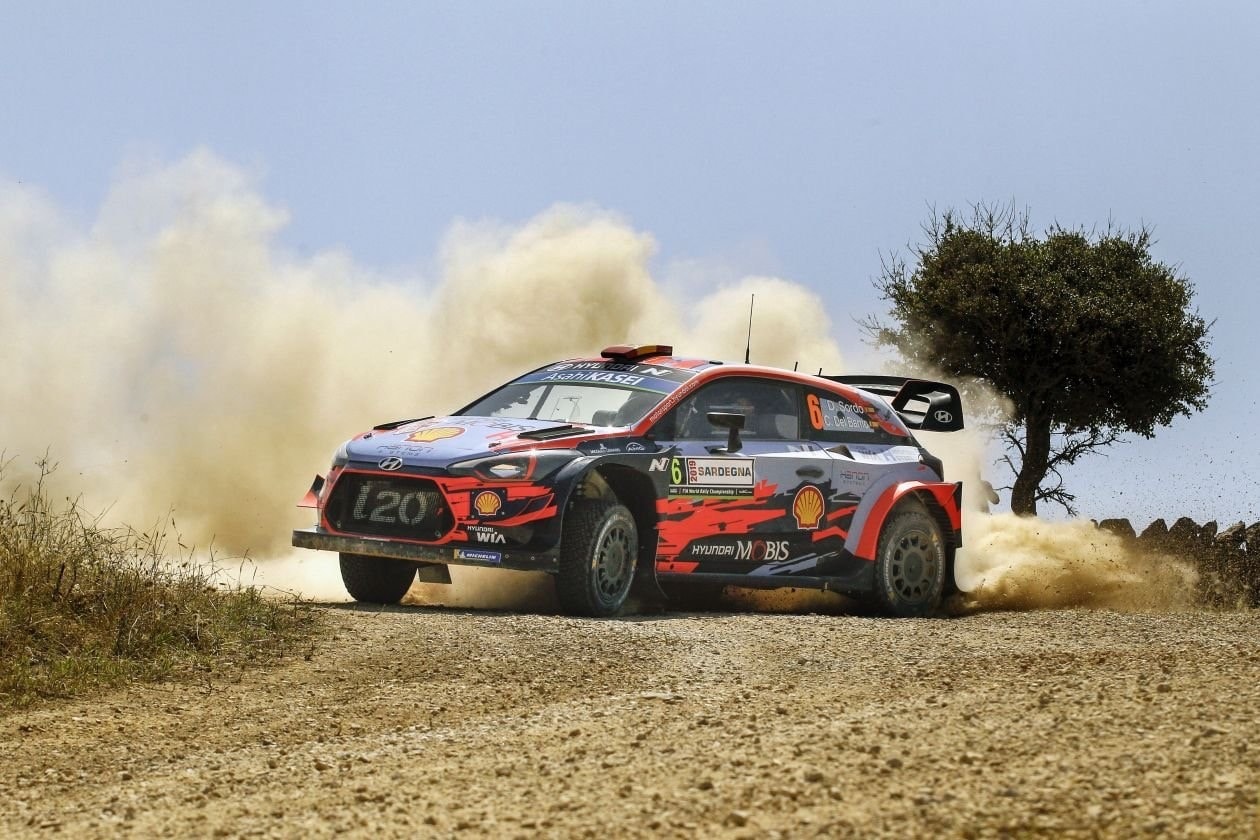 WRC, Rally Italia Sardegna: Sordo in testa dopo la prima tappa